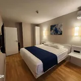 2-комнатная квартира 47 м² с видом на море и город 2