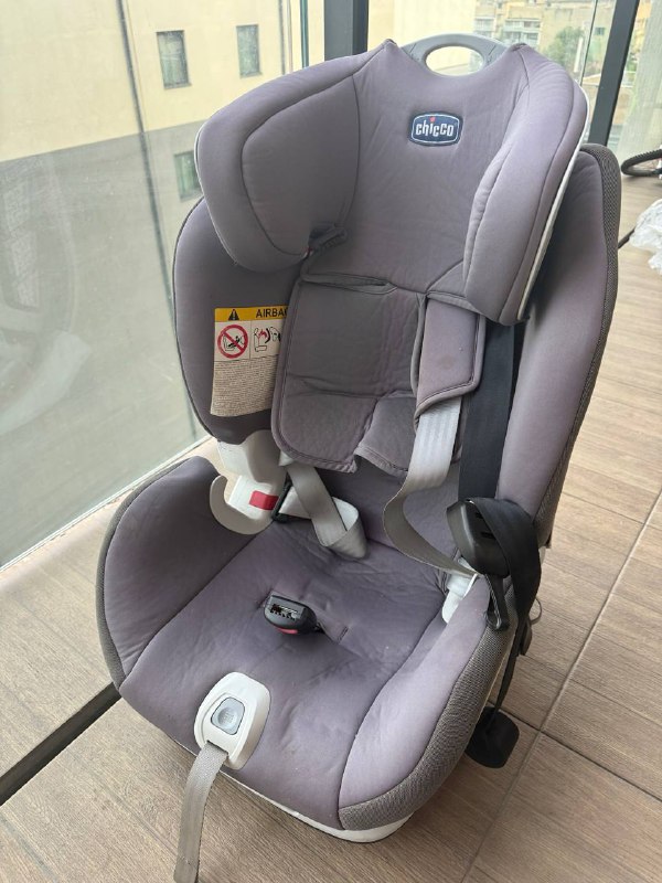 Автокресло Chicco 9-25 кг с Изофикс 1