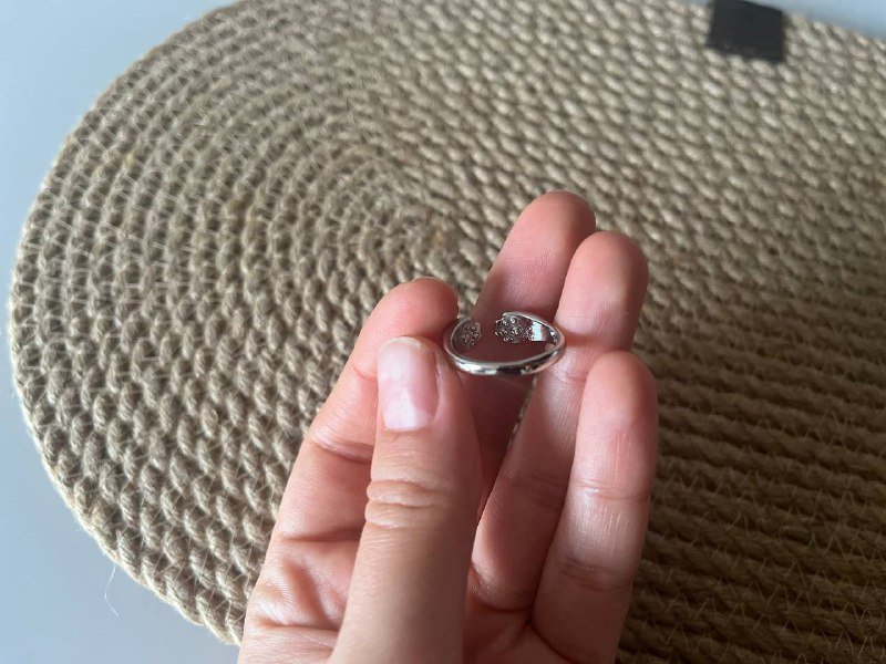 Кольцо с отпечатками лапок, размер 16.5 3