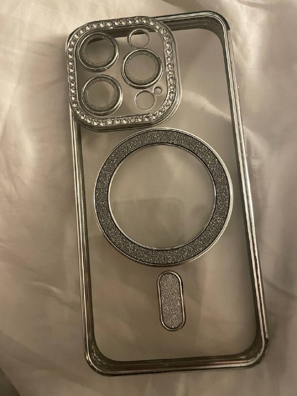 Чехол на iPhone 15 Pro