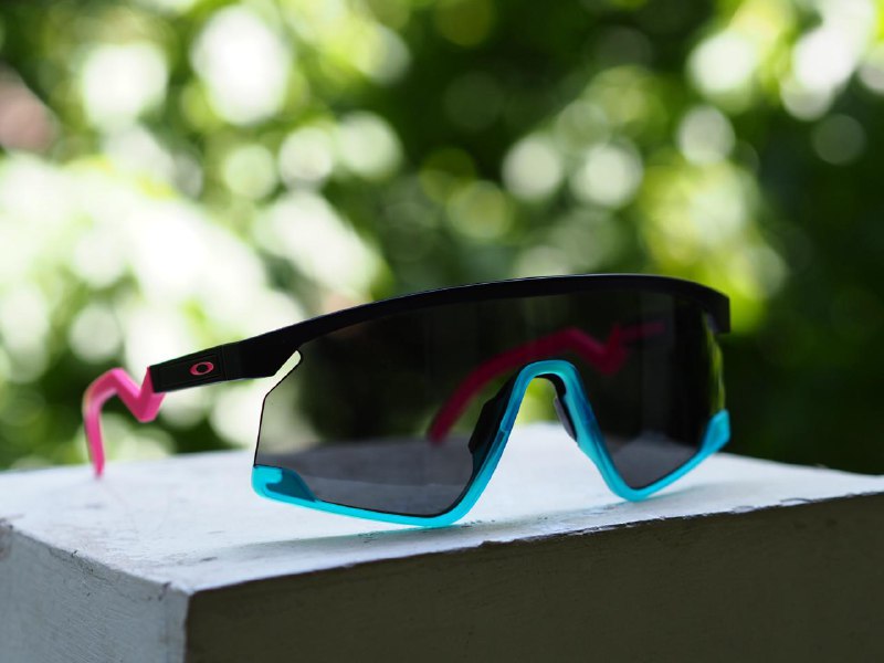 Спортивные очки Oakley BXTR 2