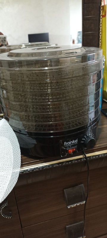 Дегидратор (сушилка для фруктов, овощей) с силиконовыми ковриками