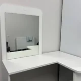 Туалетний столик 3