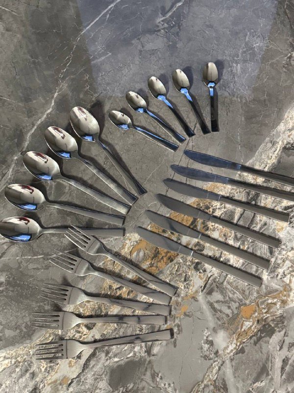 Столовые приборы amefa 18/10, ложки для салата royal vkb, ножи Tramontina, палочки деревянные, кухонные аксессуары