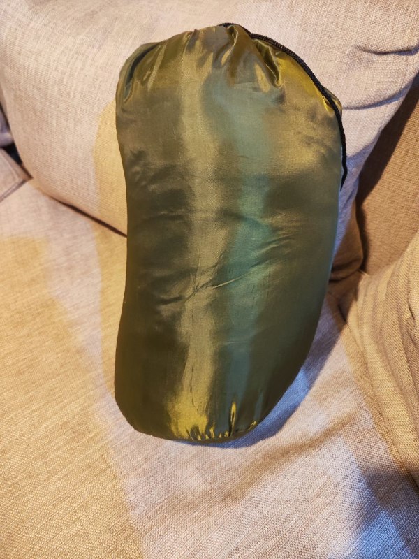 фен Braun, парогенератор Bosch, спальный мешок, рюкзак, коврики 3