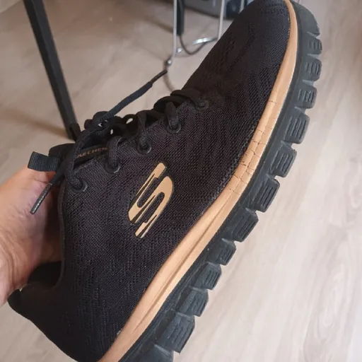 Кроссовки Skechers, размер 41