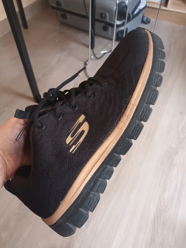 Кроссовки Skechers, размер 41 1