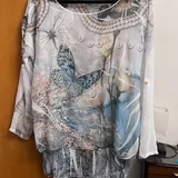 Свитер, блуза, туфли Zara, ботфорты Mango, кроссовки New Balance 2