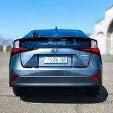 Toyota Prius XLE Hybrid 3