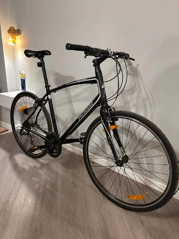 Specialized Sirius Sport велосипед 1