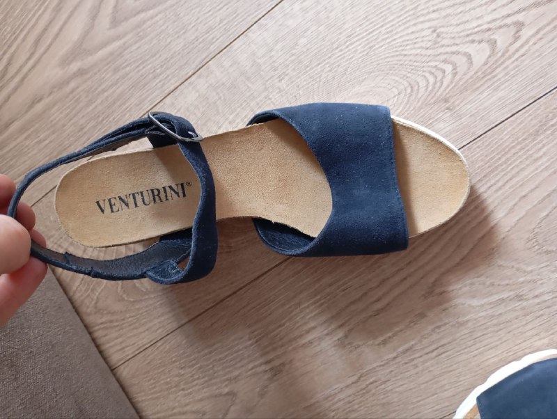 Новые босоножки на танкетке, натуральная замша и кожа 2