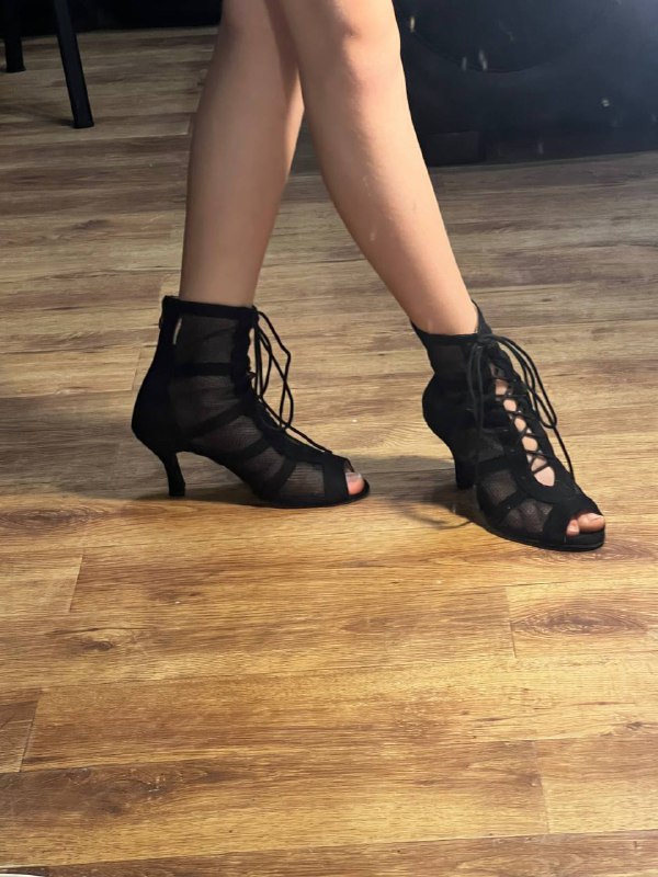 Туфли для high heels, две пары, размер 38