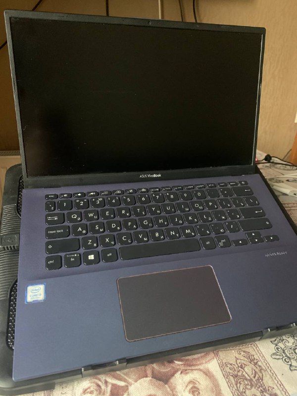 Asus Vivobook ноутбук 14 дюймов Intel Core i3 SSD 256GB RAM 8GB