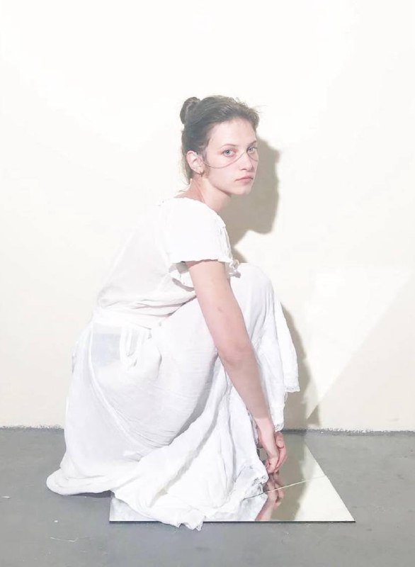 Белое платье D&G, Мини-платье бордовая фуксия, Голубое платье BF