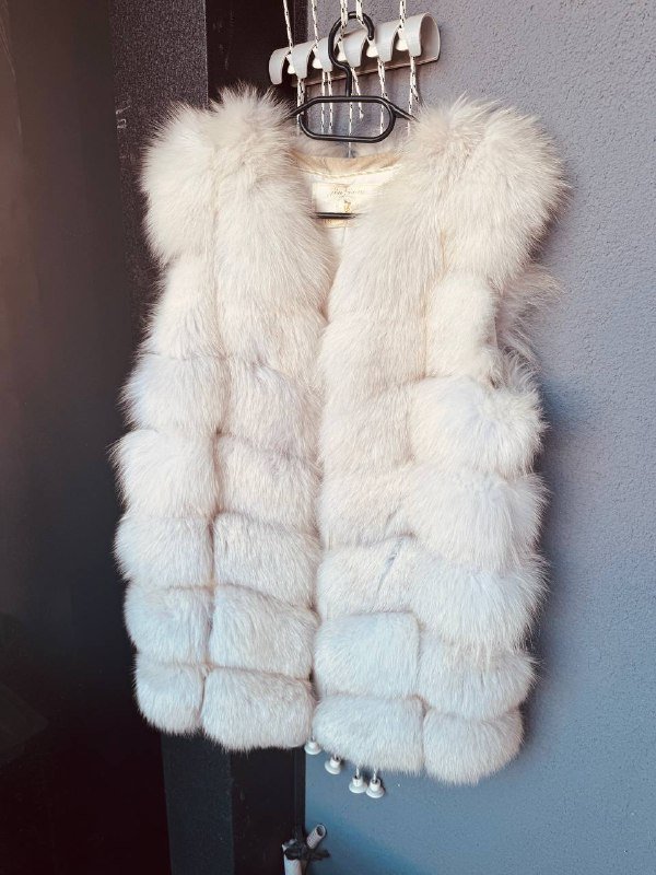 Меховая жилетка кролик размер М