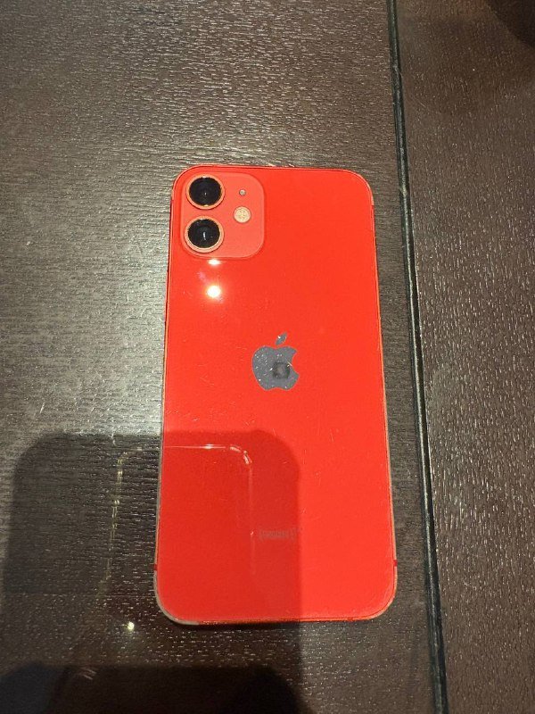 iPhone 12 mini, AirPods Pro 2