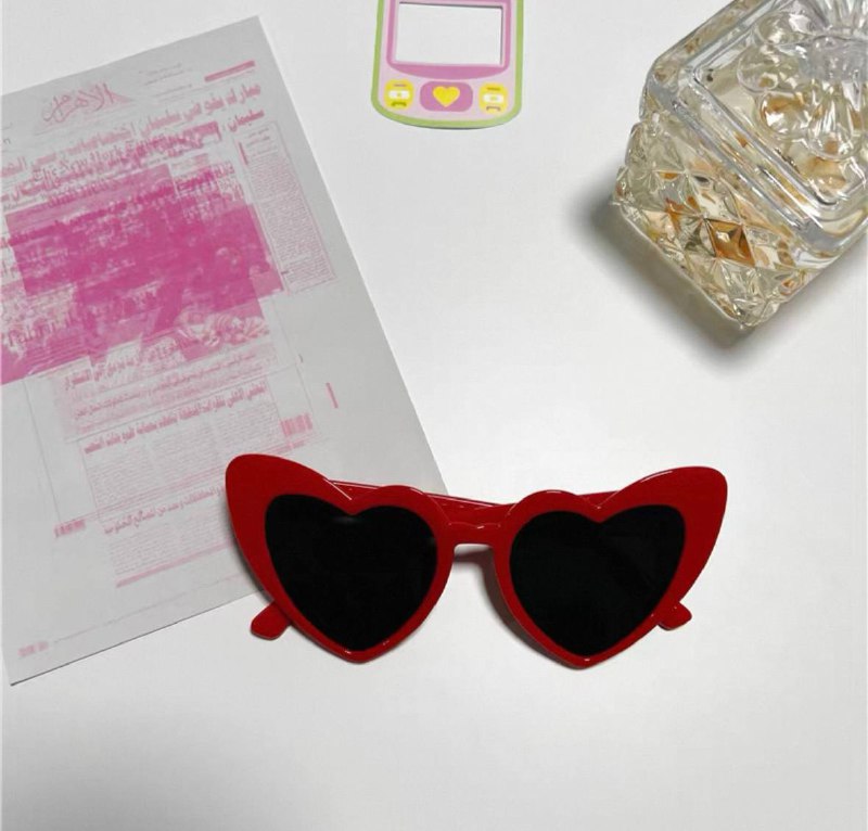 Очки, топ S, рюкзак, чехол на айфон 13 3