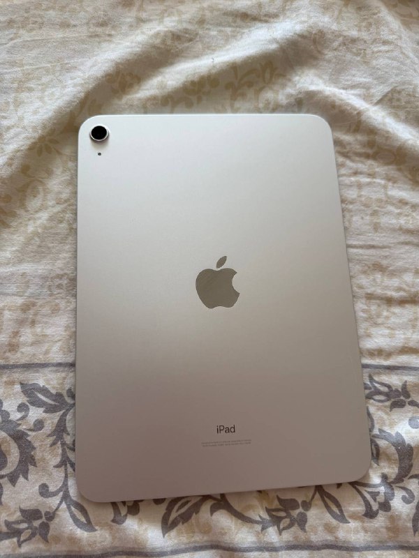 Apple iPad 2022 10th Generation 10.9 inch 64GB Wi-Fi Silver