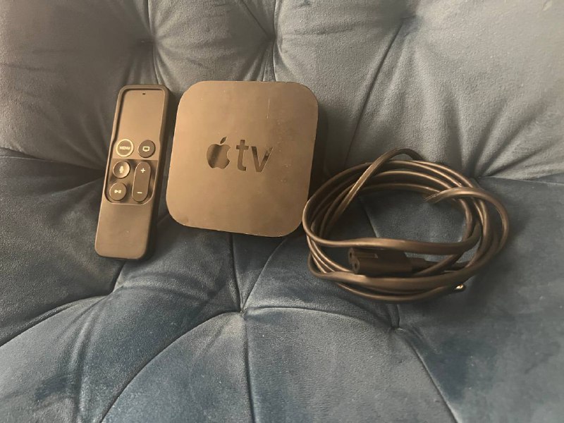 Apple TV 4K a1842 32gb 2