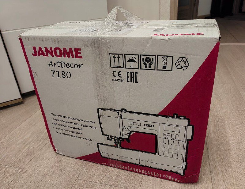 Швейная машина Janome ArtDecor 7180 4