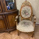 Комплект мебели: диван, комод, кресла, стулья 2
