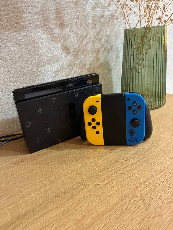 Nintendo Switch 4