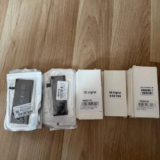 Аккумуляторы для iPhone 5s, 6, 6s, 7