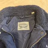 Пальто Calvin Klein, пальто Zara, меховушка Levi’s, жилетка, курточка Puma 6