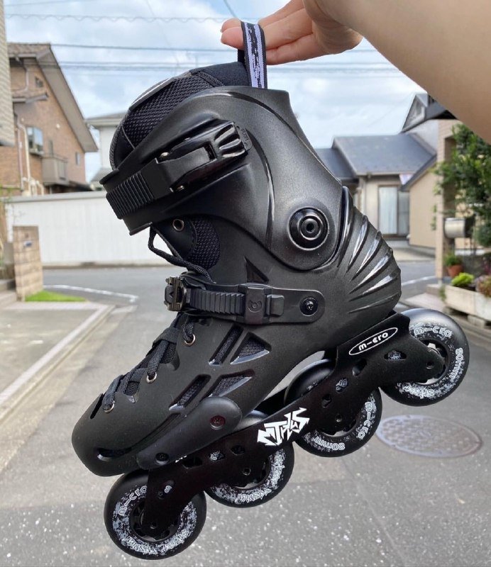 Роликовые коньки Micro MT размер 41-42 новые 2