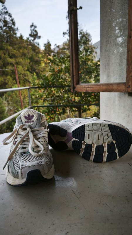 Кроссовки Adidas 39 размер 2