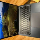 Macbook Air M2 8/256GB 5