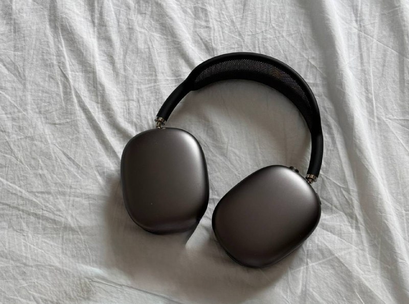 Apple AirPods Max Gen 2