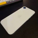 iPhone 16e 5