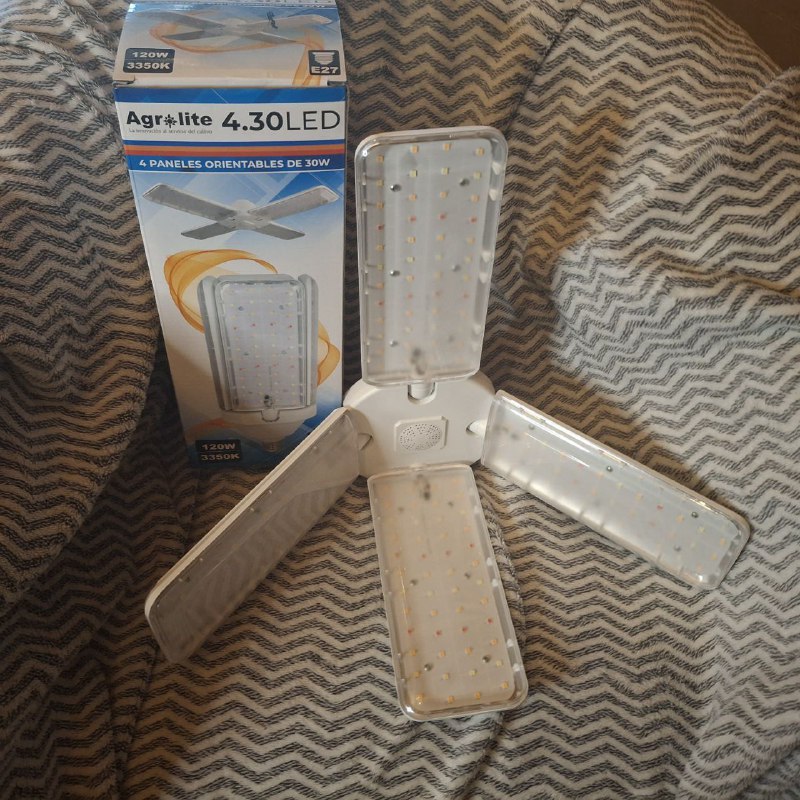 LED-лампы для гровинга растений UFO LED 200W, Agrolite 4.30 LED 120W 2