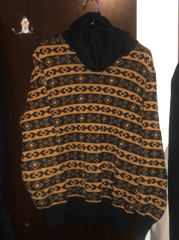 Свитера, куртка женская