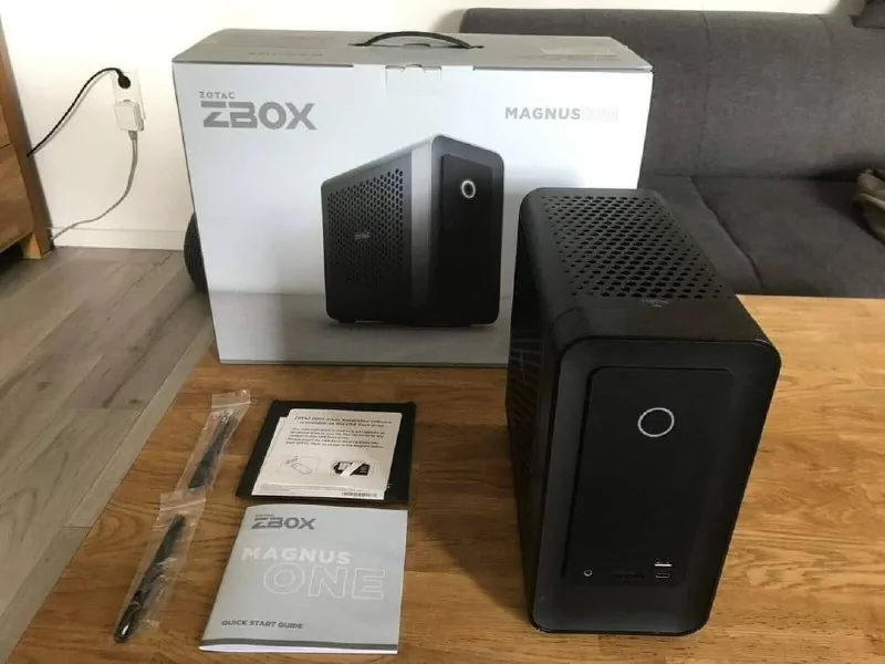 Комп’ютер Zotac ZBOX Magnus One ECM73070C