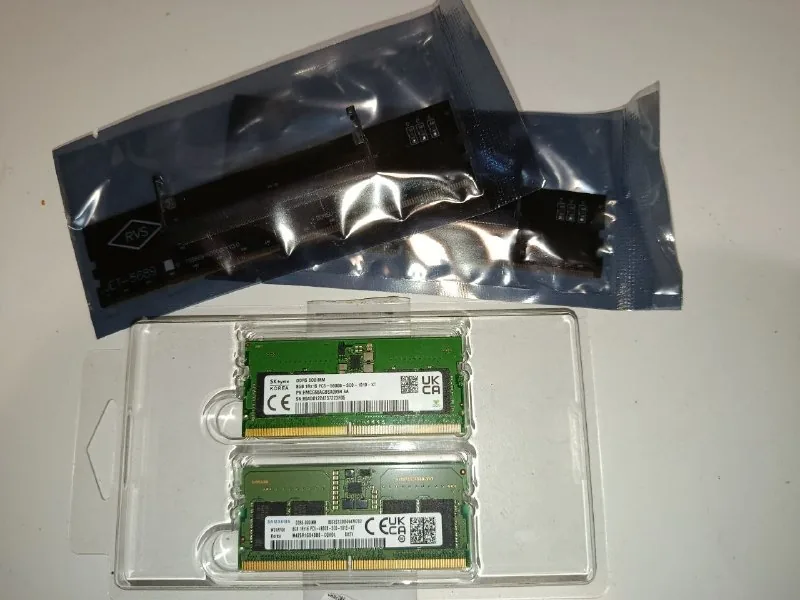 DDR5 SO-DIMM 8Gb Samsung 4800 и Hynix 5600 модули 1