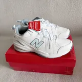 Женские кроссовки New Balance 608v5 1