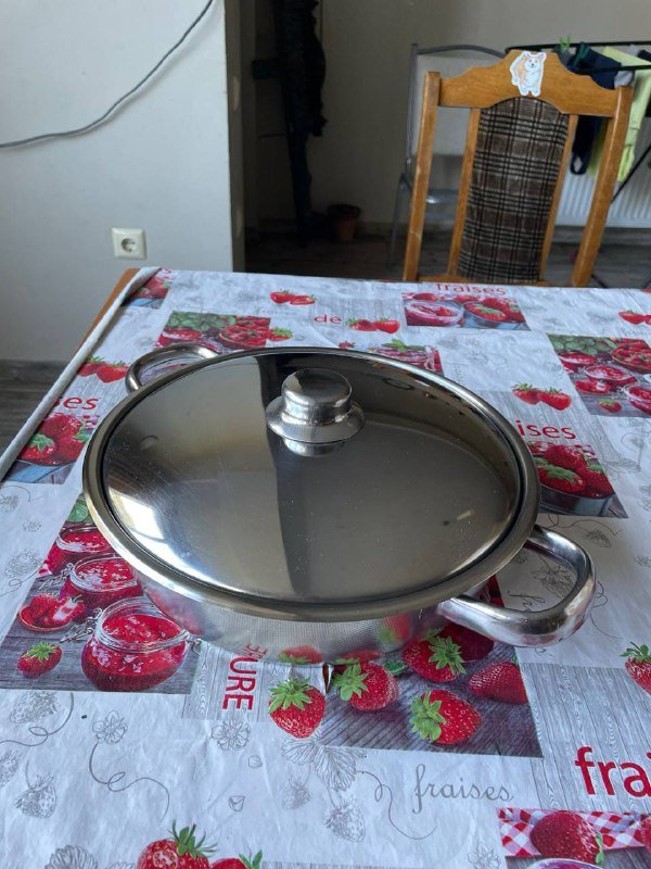 Нержавеющая жаровня с крышкой из Турции