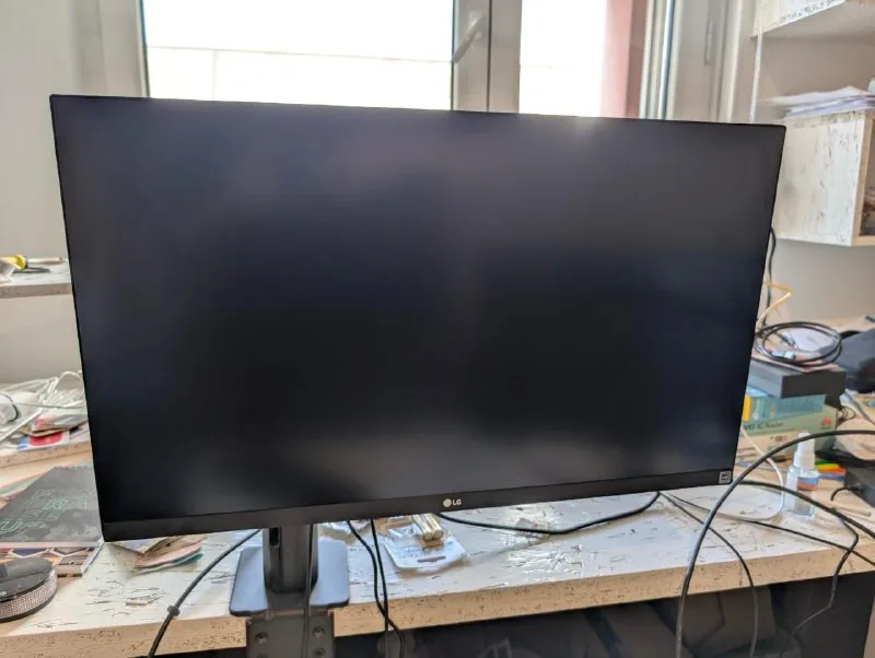 Монитор LG 27UN880P-B 1