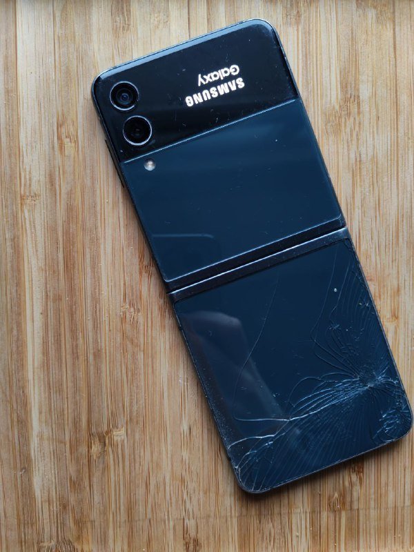 Samsung Galaxy Z Flip3 5G