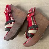 Женские туфли Saint Laurent, Christian Louboutin, Chanel, Louis Vuitton 3