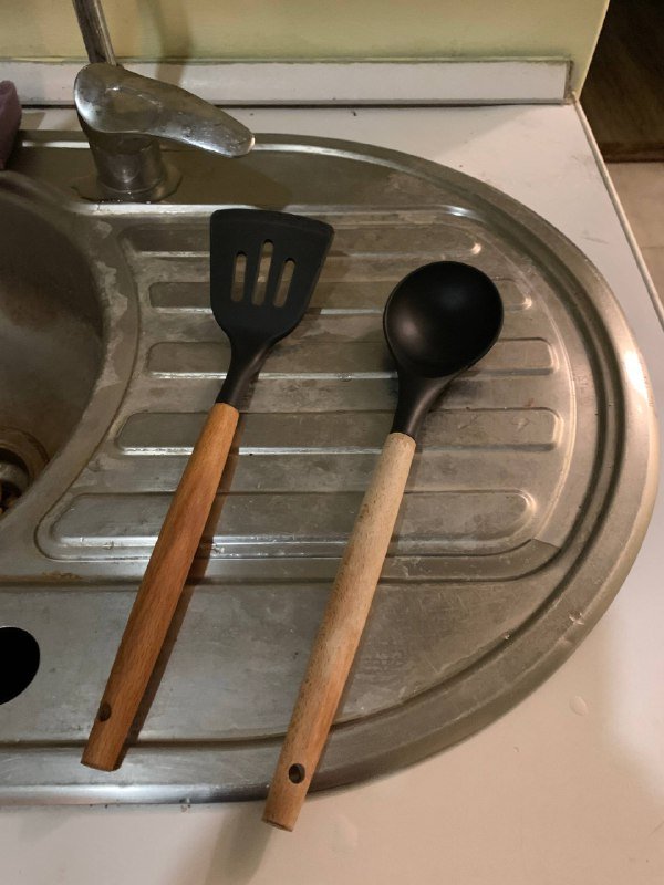 Сатейник с крышкой, набор мисок, кружки, подушки 3