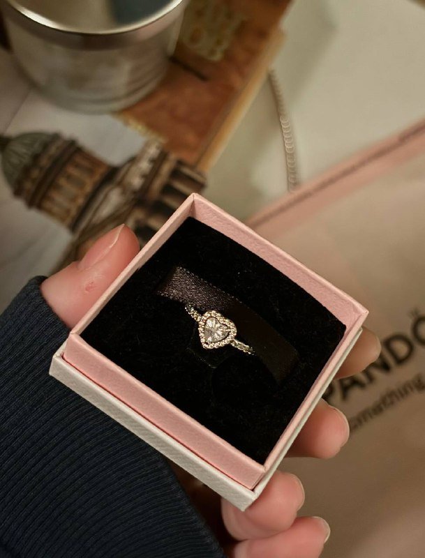 Pandora Elevated Heart Ring