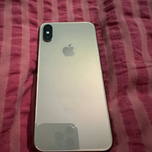 iPhone XS