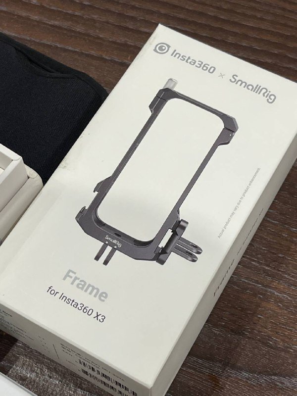 Камера Insta 360 x3 с комплектом аксессуаров 4