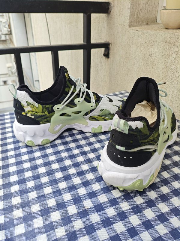 Мужские беговые кроссовки Nike React Presto 12 US 3