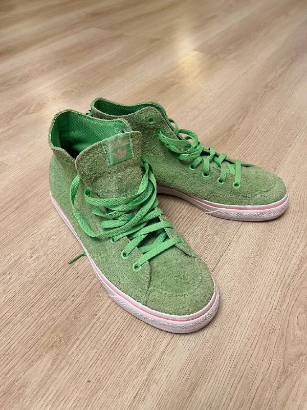 мужская обувь: кеды Adidas, полуботинки Massimo Dutti, Ecco