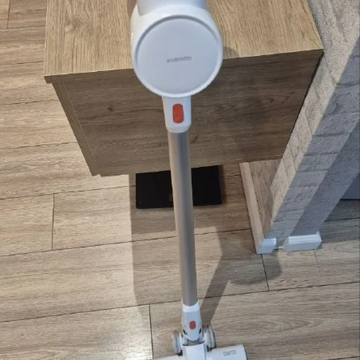 Xiaomi vacuum cleaner