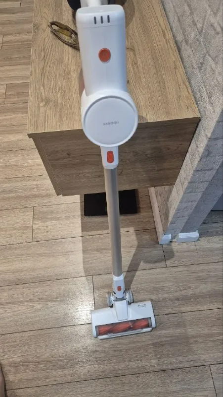 Xiaomi vacuum cleaner
